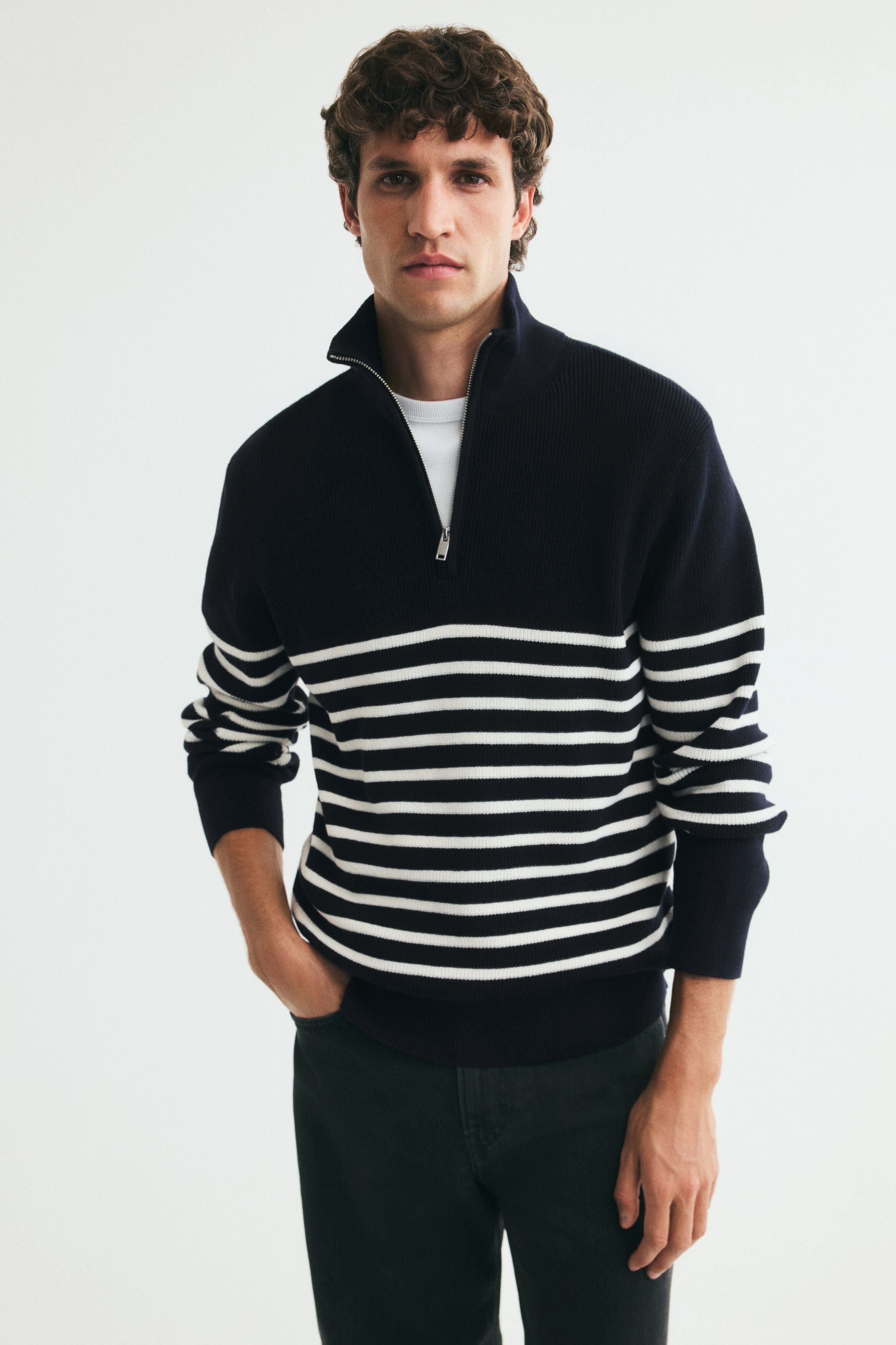 Navy blue/striped