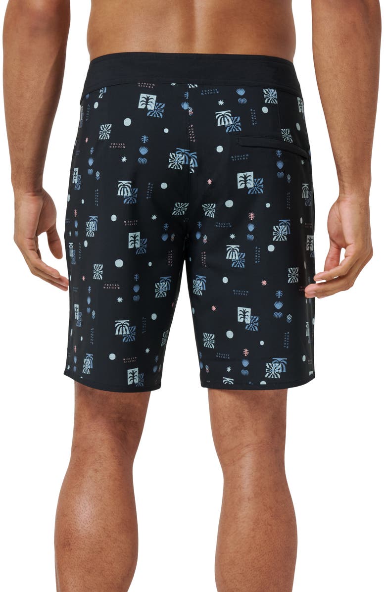 TravisMathew Quick Trip Board Shorts, Alternate, color, Black