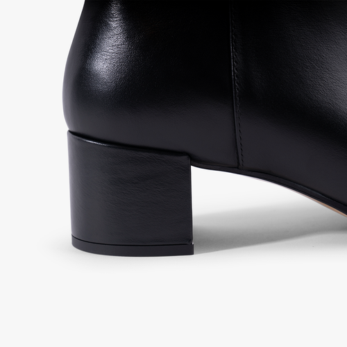 Stinaa.j Sophie Boots In Black