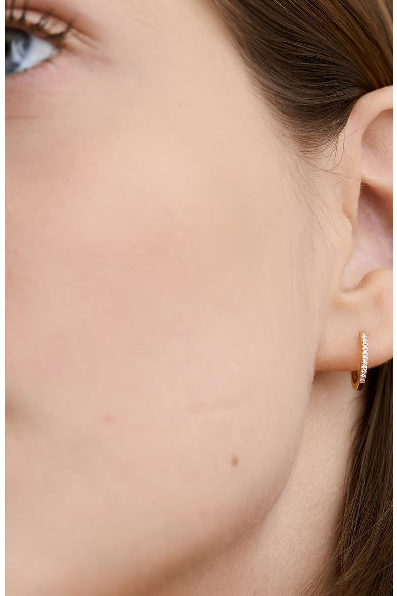 Single Pavé Diamond Huggie Hoop, Alternate, color, Yellow Gold