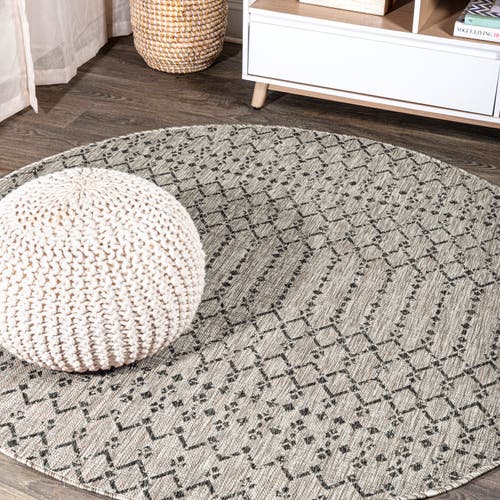 Jonathan Y Ourika Moroccan Geometric Textured Weave Indoor/outdoor Area Rug In Light Gray/black