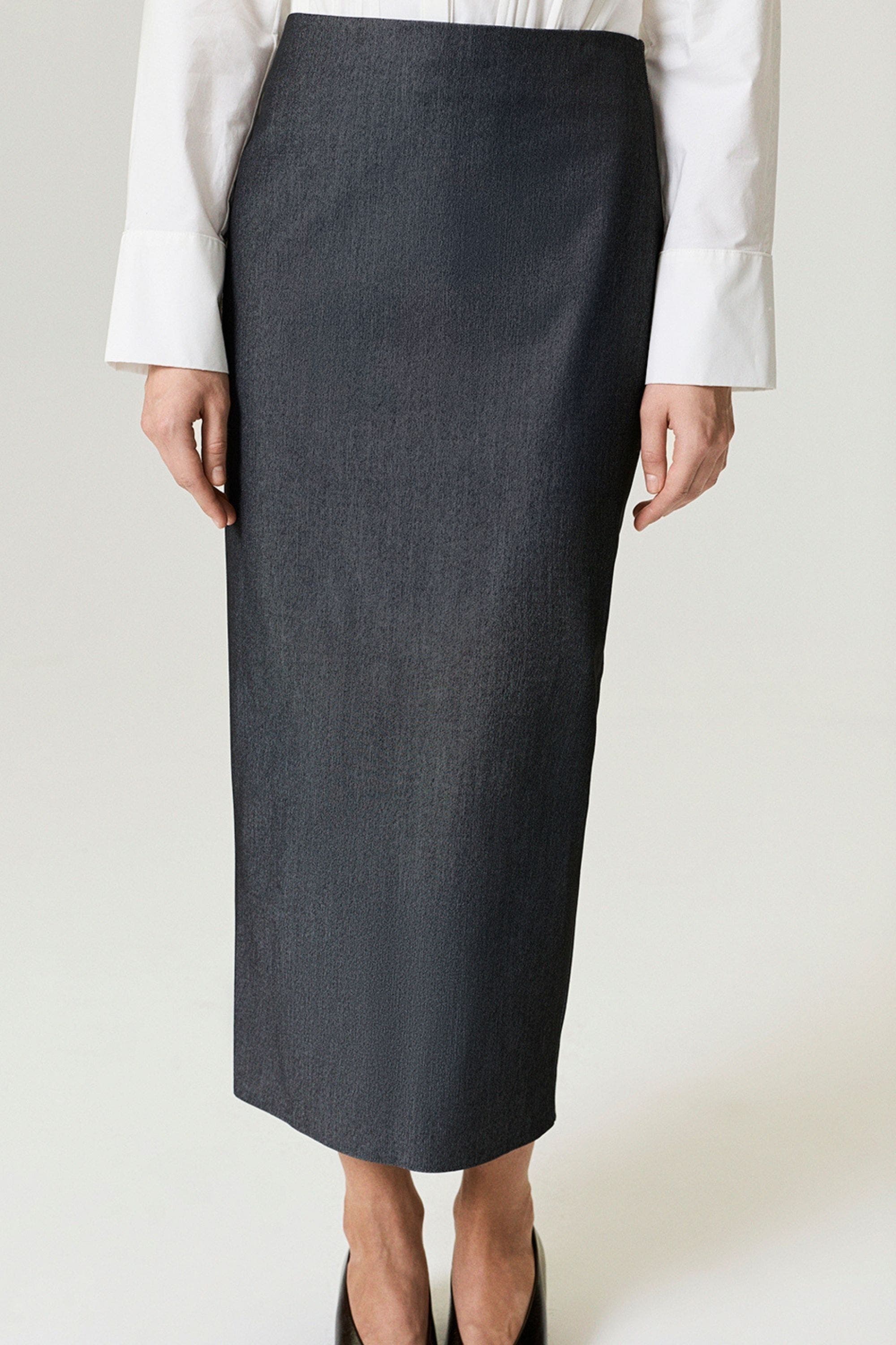 Back Slit Tailored Maxi Skirt - image 2