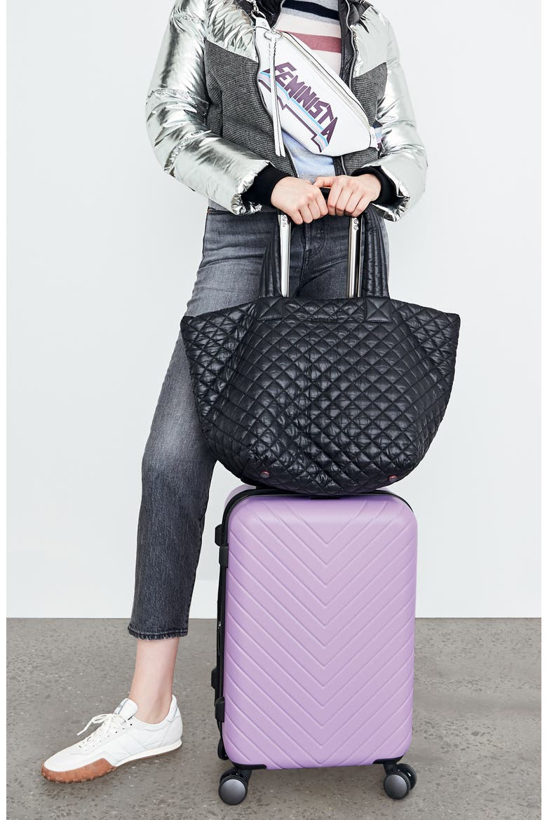 Chevron 20-Inch Spinner Carry-On, Alternate, color, BLACK