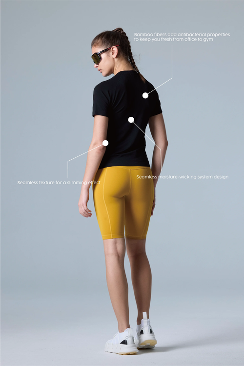 Cozy Zero Tech Merino Light Weight Daily Tee In Black
