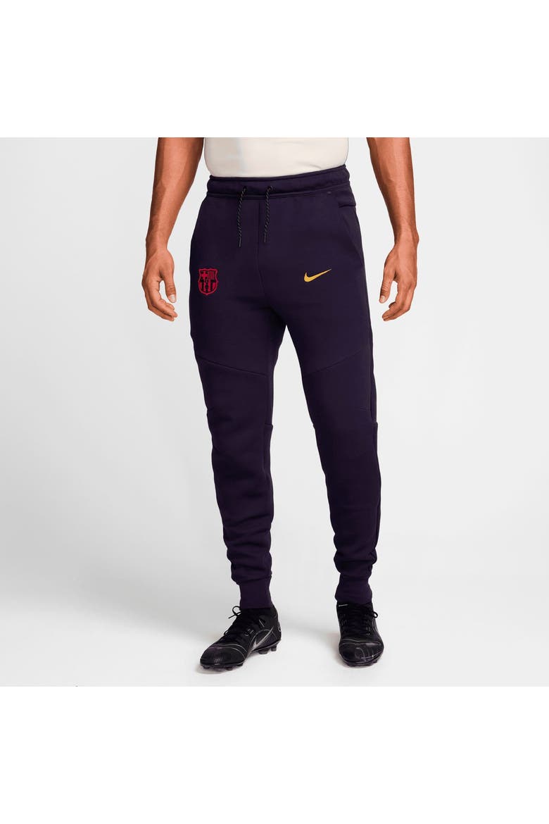 Men's Nike Navy Barcelona Tech Fleece Jogger Pants, Main, color, Navy