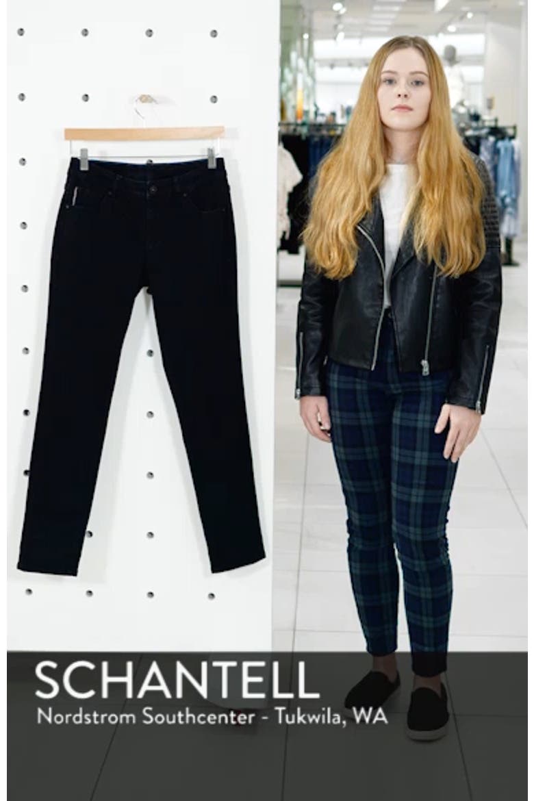 Jeans Carter Girlfriend Jeans video