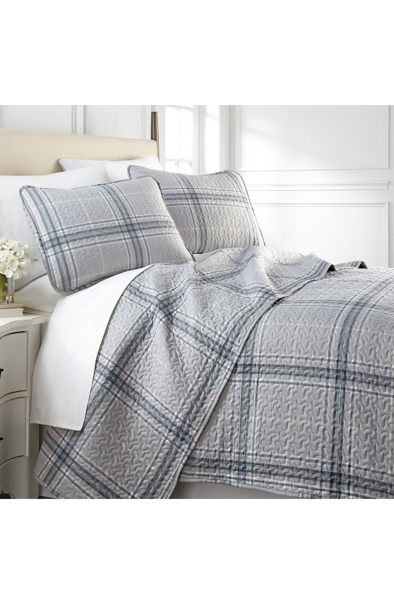 SOUTHSHORE FINE LINENS Plaid Collection- Luxury Premium Oversized Quilt Set