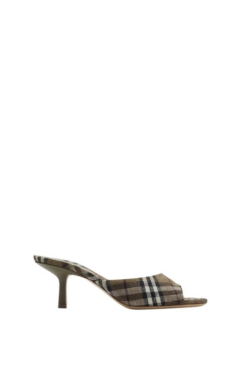 シューズ・サンダルその他 Burberry Heeled shoes s-l400.jpg